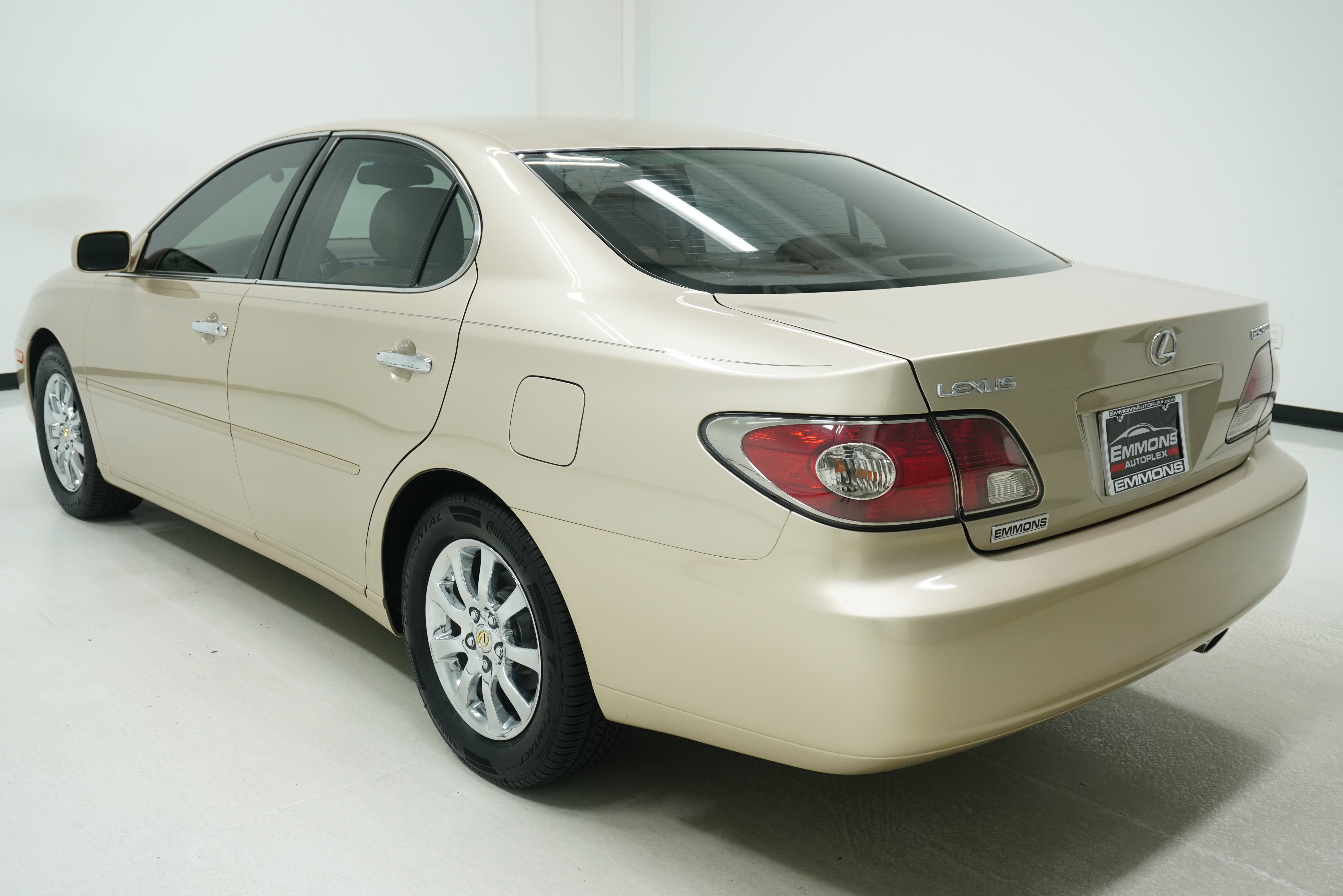 Used 2003 Lexus ES 330 FWD image 6