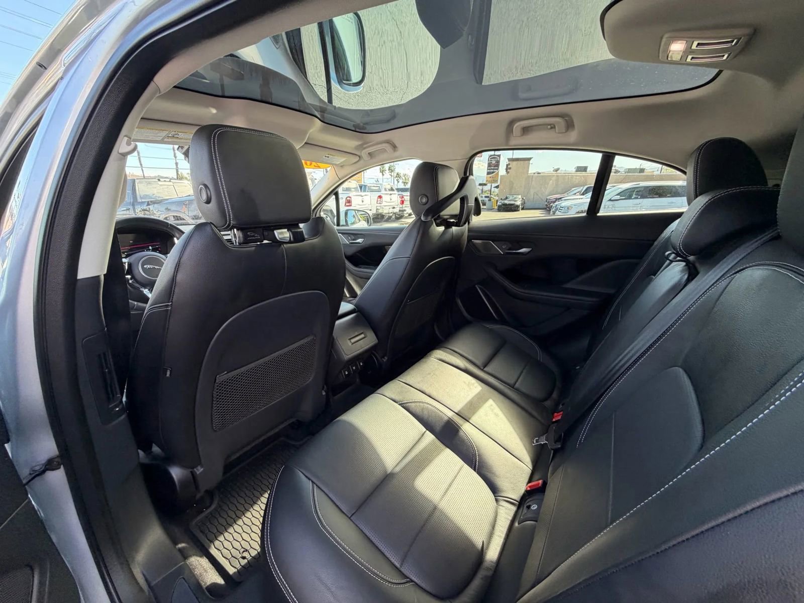 Used 2020 Jaguar I-PACE S image 23