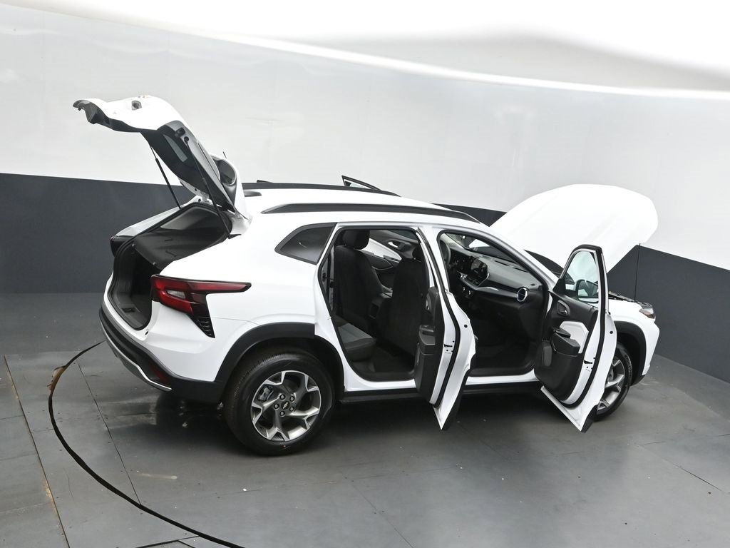 New 2026 Chevrolet Trax LT image 49