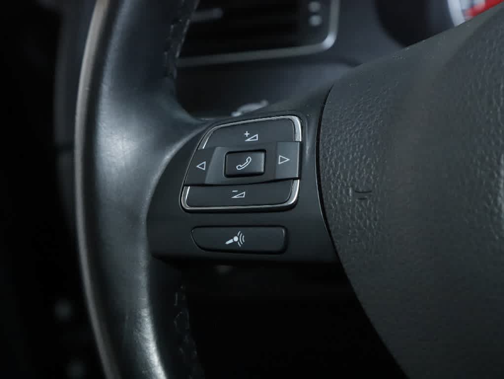 Used 2014 Volkswagen Jetta SE FWD image 23