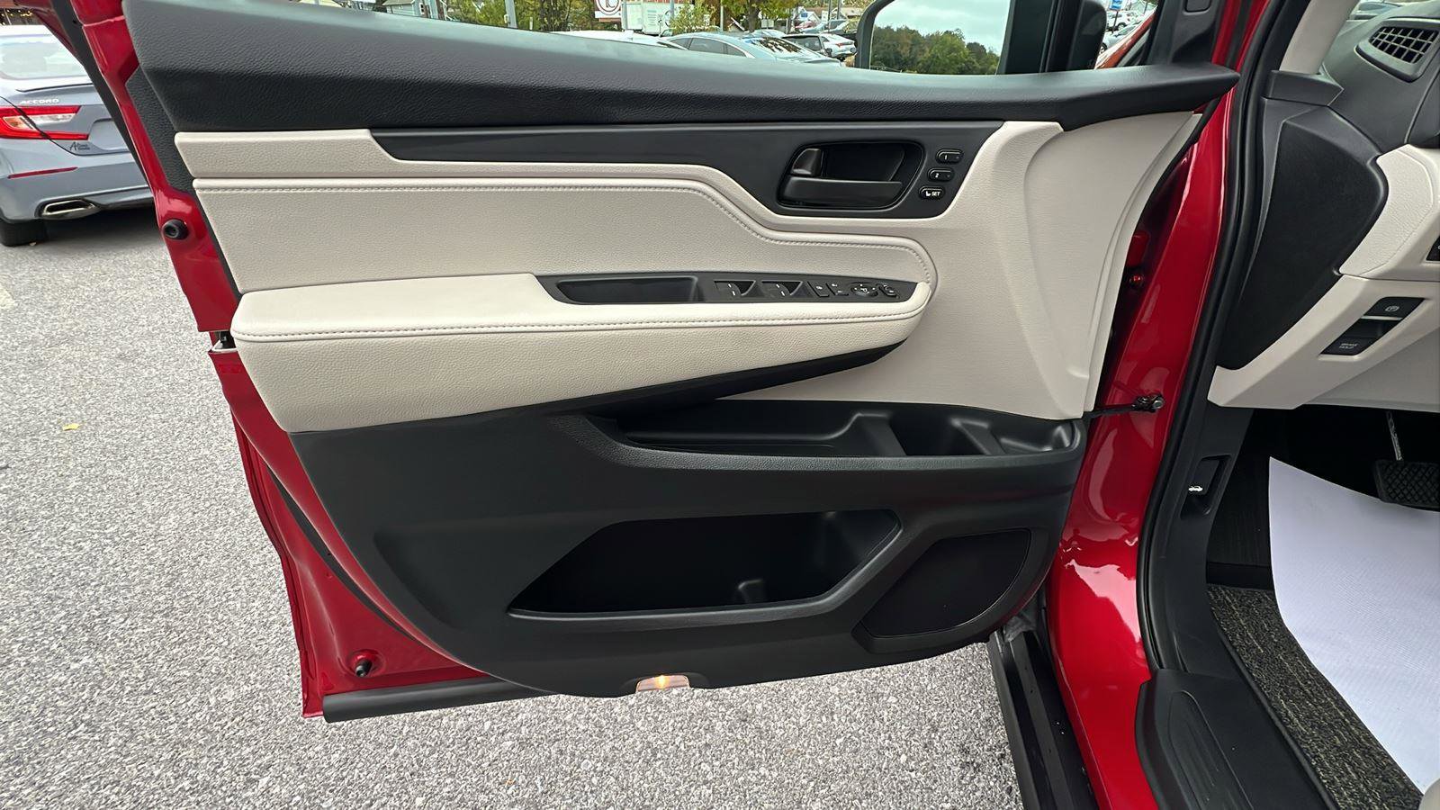 New 2026 Honda Odyssey EX-L image 22