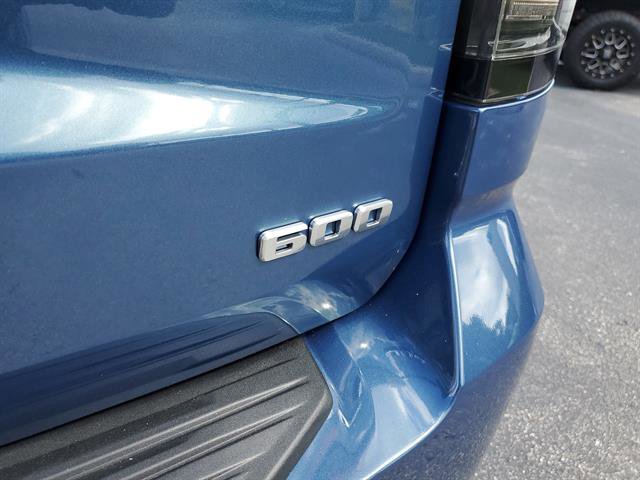 Certified 2025 Cadillac Escalade Premium Luxury image 28