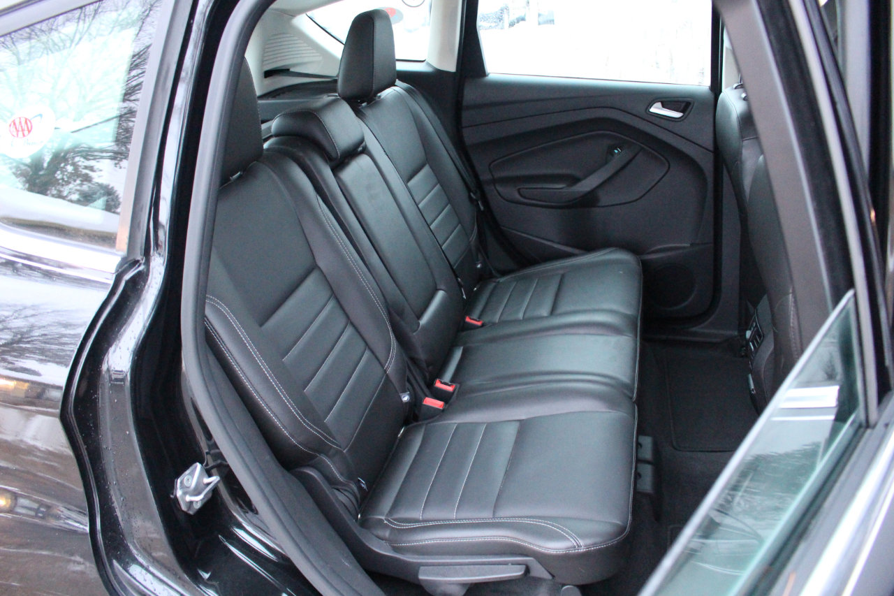 Used 2013 Ford C-MAX SEL image 35