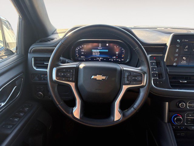 Used 2023 Chevrolet Suburban Premier AWD/4WD image 8