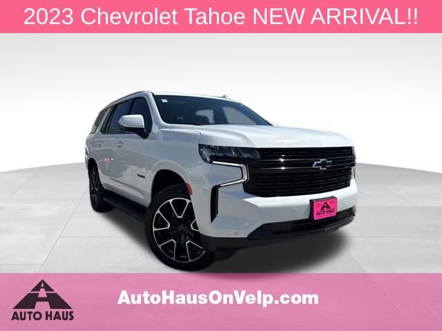 Used 2023 Chevrolet Tahoe RST w/ Luxury Package AWD/4WD image 1