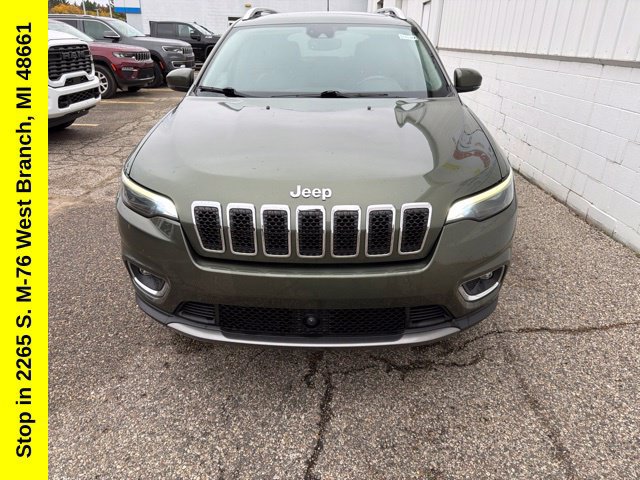Used 2021 Jeep Cherokee Limited w/ Trailer Tow Group AWD/4WD image 4