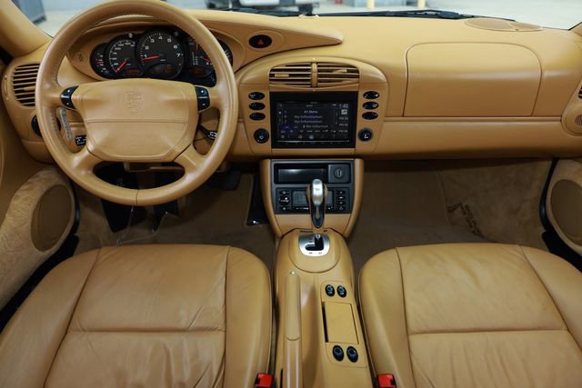 Used 2001 Porsche 911 Carrera 4 AWD/4WD image 2