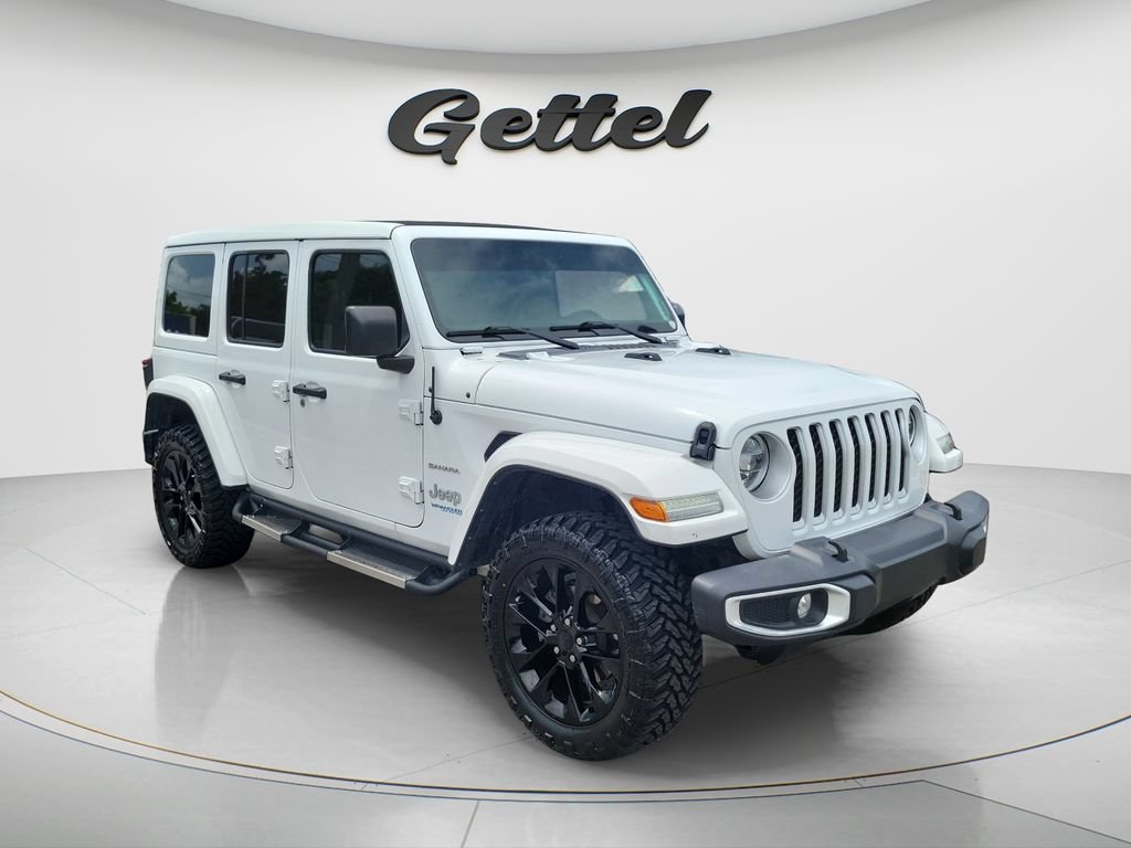Used 2021 Jeep Wrangler Unlimited Sahara w/ Cold Weather Group AWD/4WD image 3