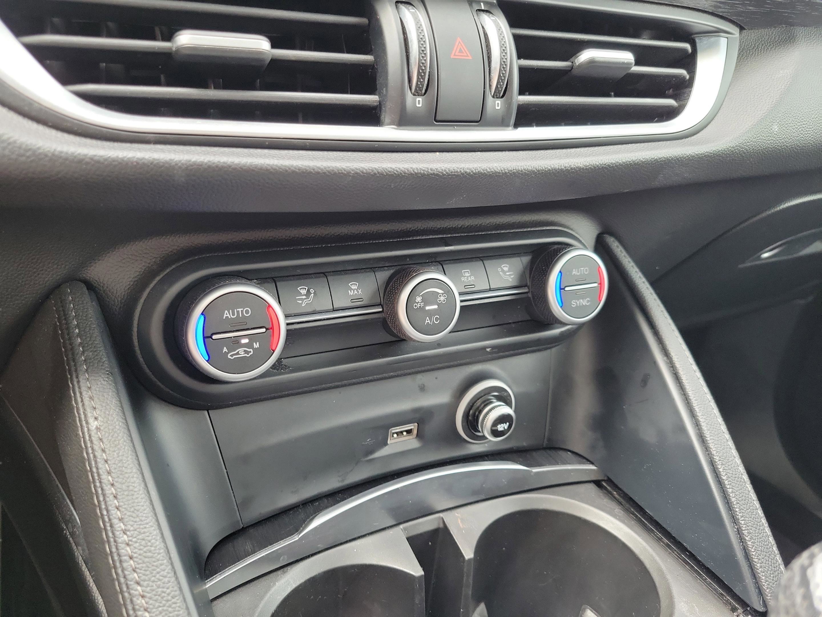 Used 2020 Alfa Romeo Stelvio Sport w/ Quick Order Package 22K Sport RWD image 28