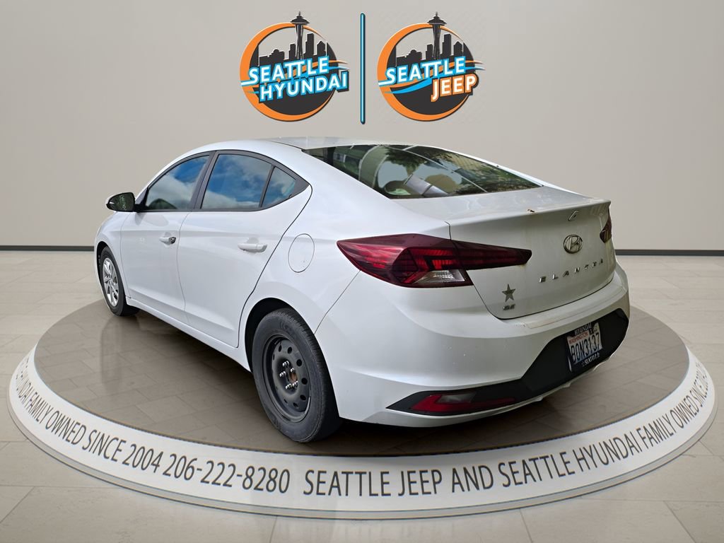 Used 2019 Hyundai Elantra SE w/ Cargo Package FWD image 5