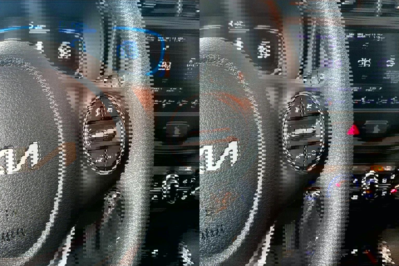 Used 2025 Kia Soul LX image 19