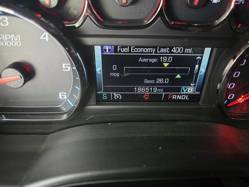 Used 2020 Chevrolet Suburban LT AWD/4WD image 27