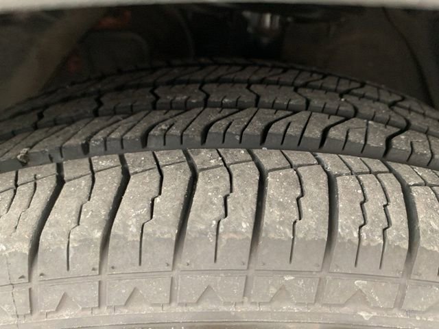 Used 2017 Hyundai Santa Fe Sport image 12