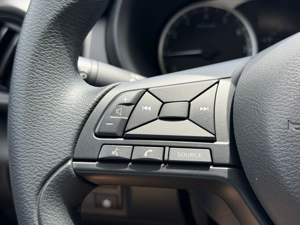 Used 2025 Nissan Kicks Play S FWD image 26