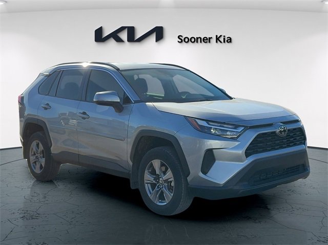 Used 2024 Toyota RAV4 XLE image 8