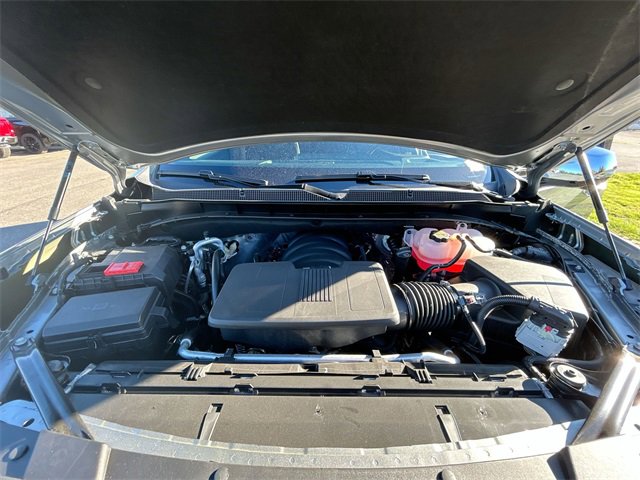 New 2025 Chevrolet Suburban Premier image 30