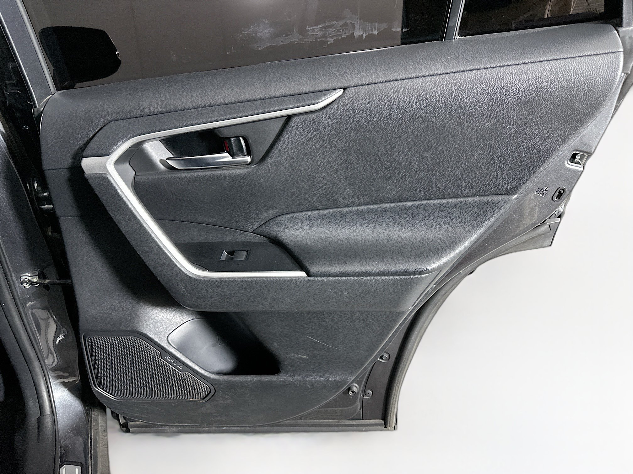 Used 2021 Toyota RAV4 XLE w/ XLE Grade Weather Package FWD image 28