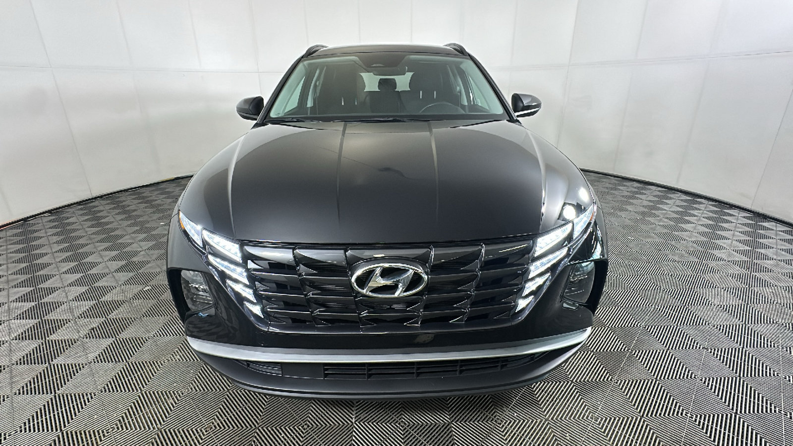 Certified 2024 Hyundai Tucson SEL FWD image 9