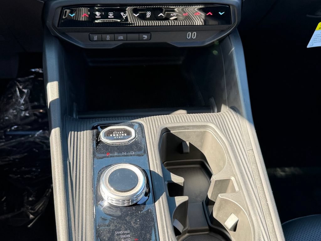 New 2026 Jeep Cherokee Limited AWD/4WD image 13