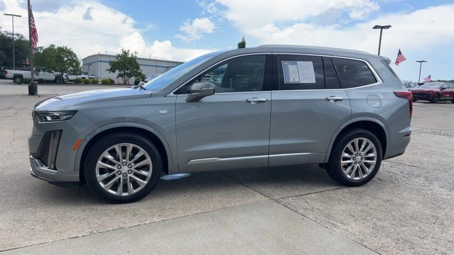 Used 2023 Cadillac XT6 Premium Luxury AWD/4WD image 5