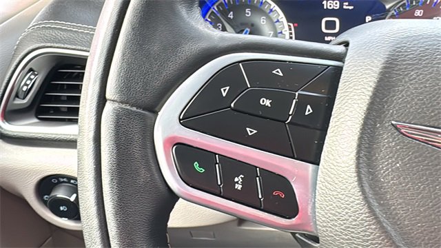 Used 2022 Chrysler Pacifica Limited image 18