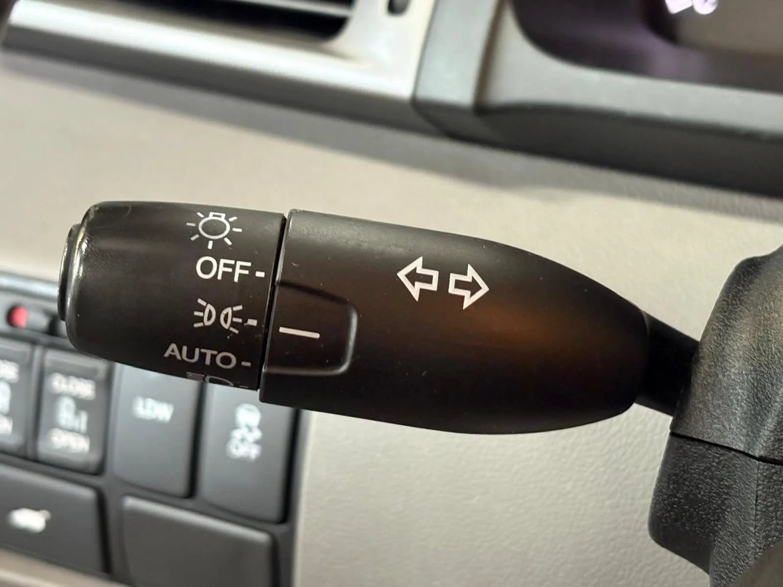 Used 2017 Honda Odyssey EX-L image 40