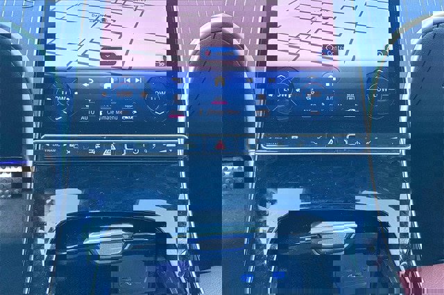 Certified 2024 Mercedes-Benz C 300 4MATIC Sedan w/ Pinnacle Trim Package image 18