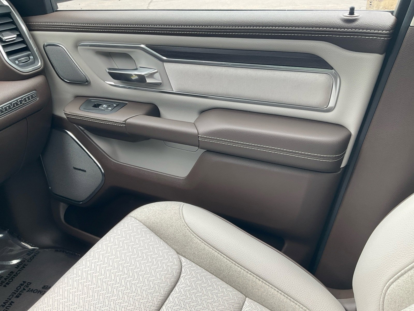 New 2026 RAM 1500 Laramie image 21