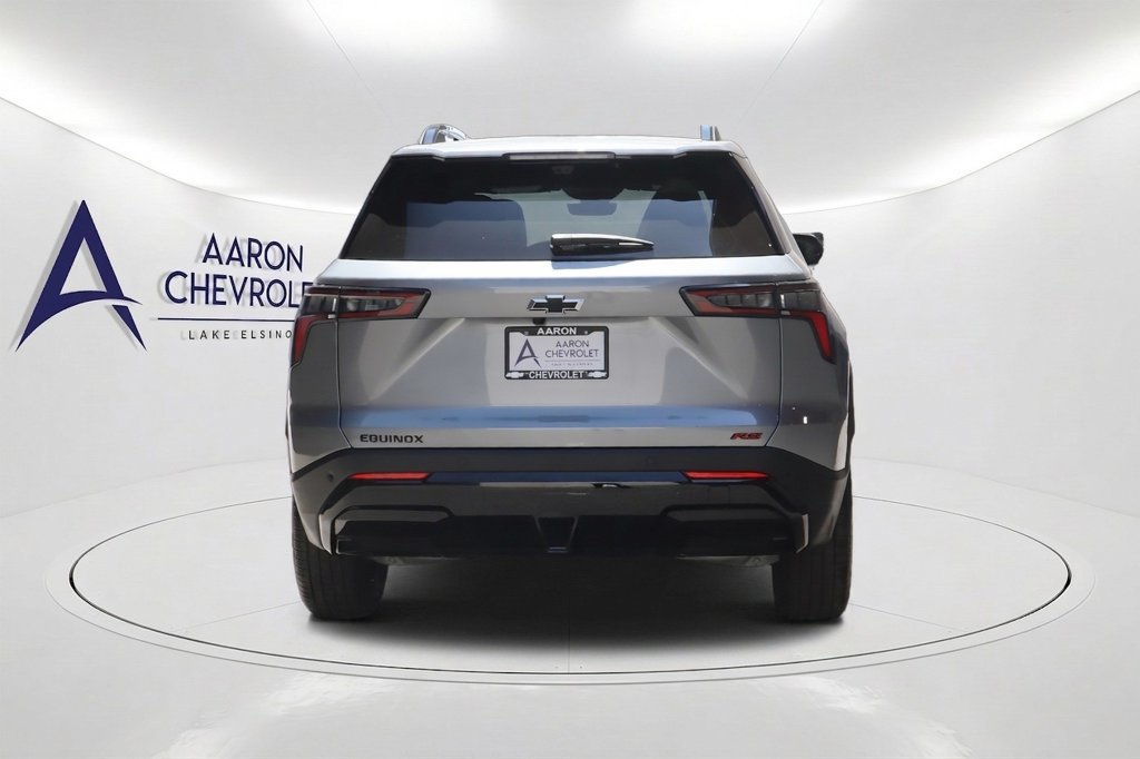 New 2027 Chevrolet Equinox RS w/ Safety and Technology Package FWD image 5