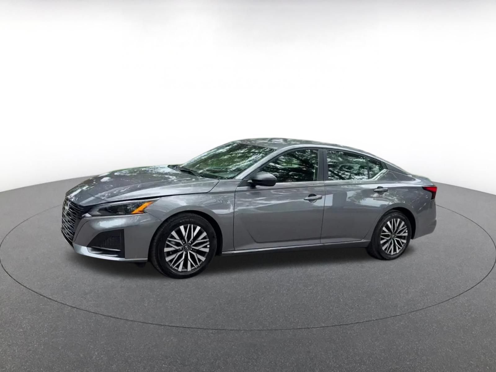 Used 2026 Nissan Altima 2.5 SV FWD image 8