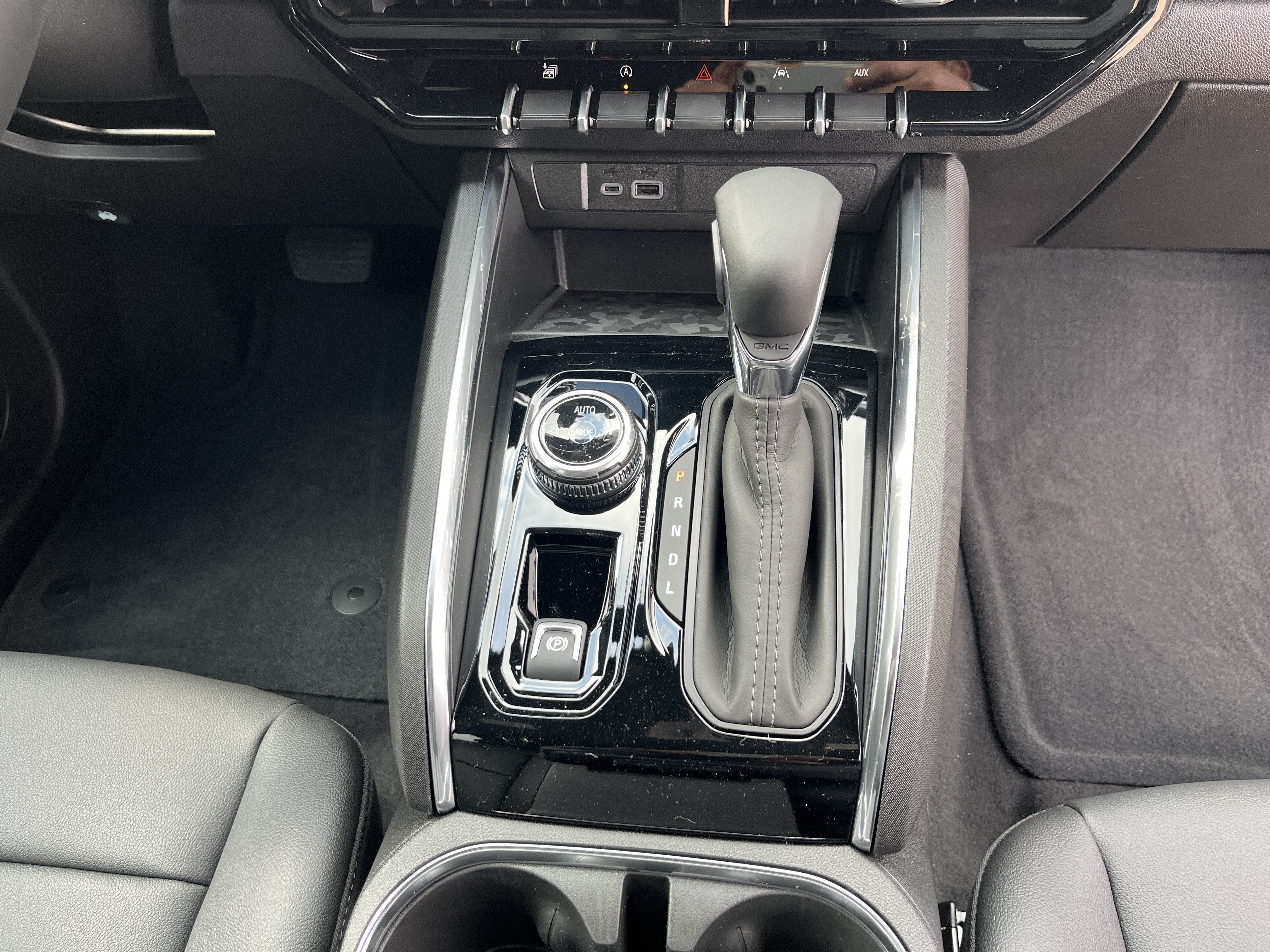 New 2026 GMC Canyon Elevation w/ Convenience Package AWD/4WD image 17