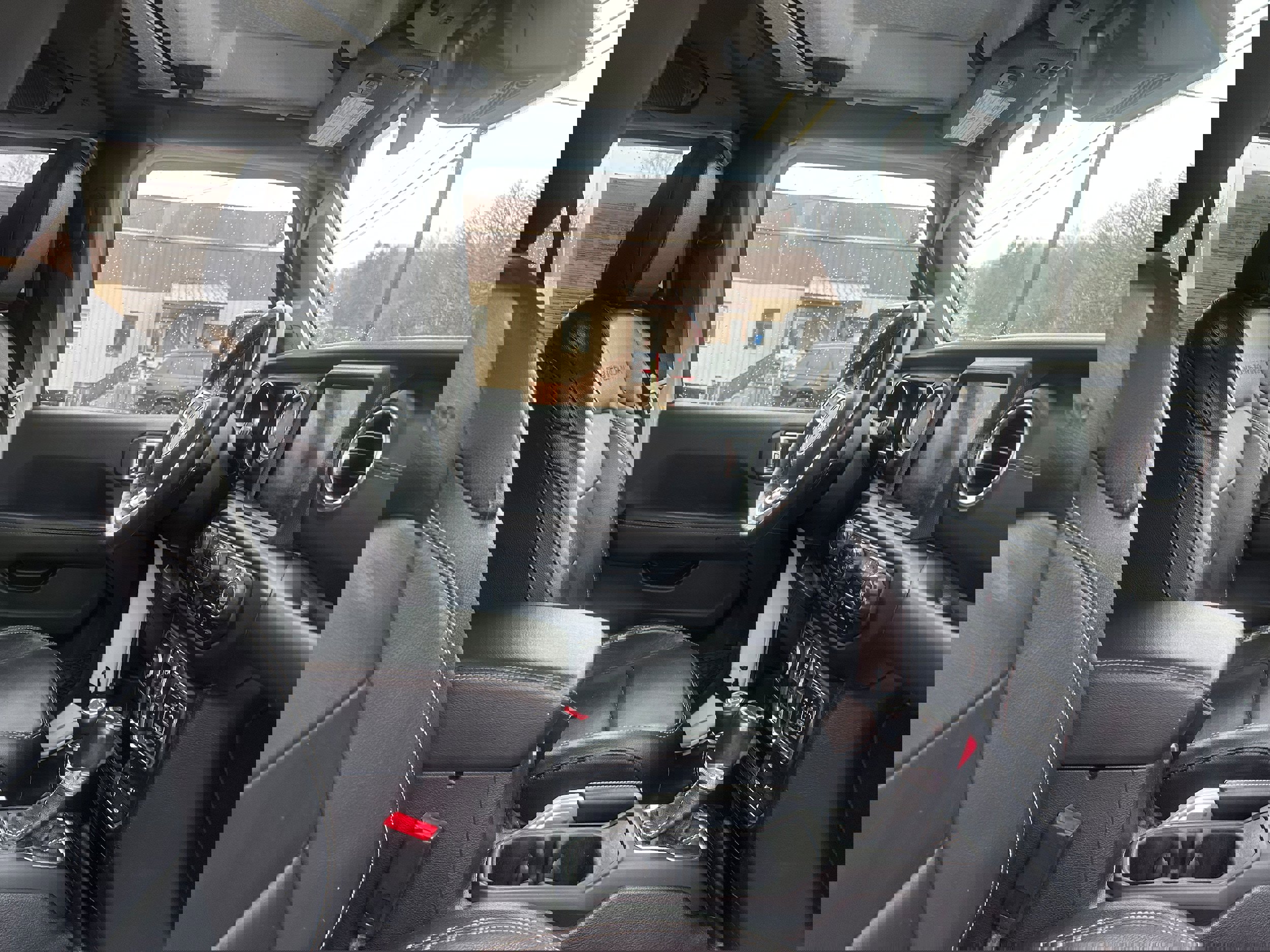 Used 2020 Jeep Gladiator Overland image 11