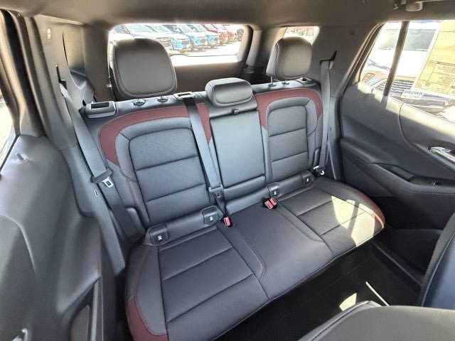 New 2027 Chevrolet Equinox RS w/ Convenience Package III AWD/4WD image 39
