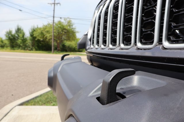 New 2025 Jeep Wrangler Sahara image 9