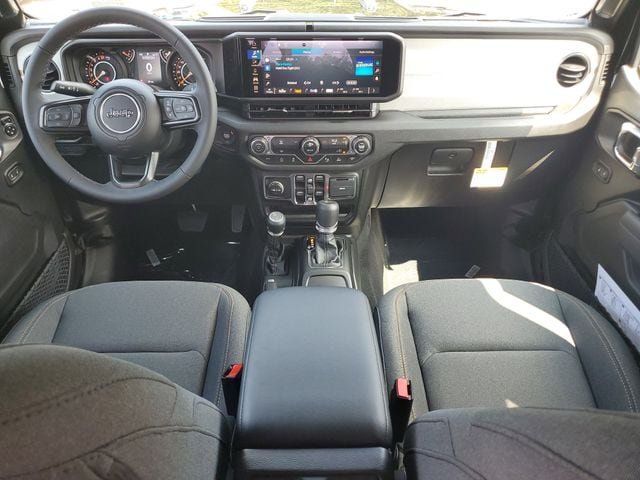 New 2025 Jeep Gladiator Sport AWD/4WD image 15