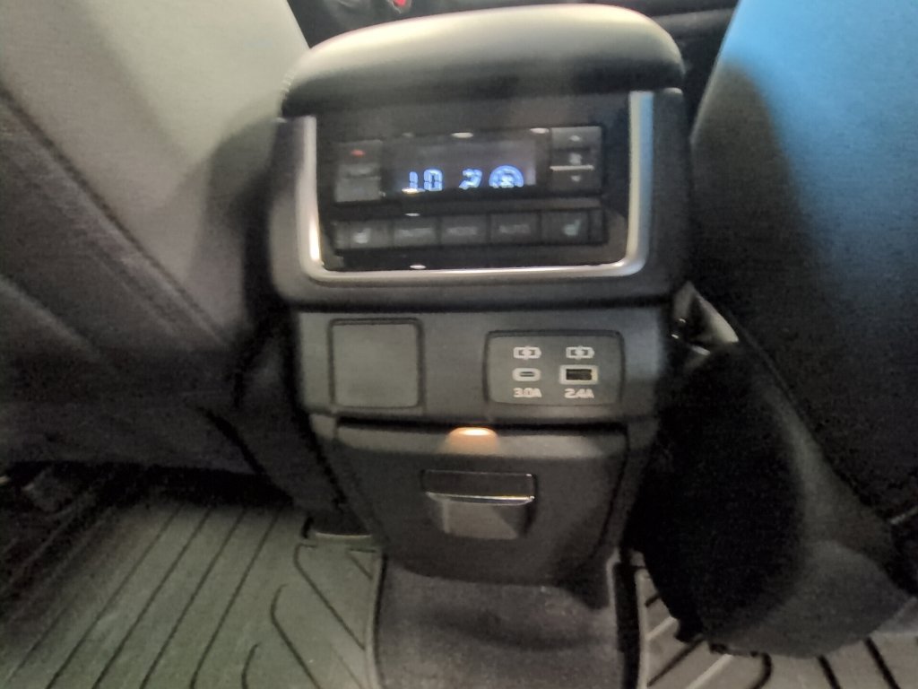 Used 2026 Subaru Ascent Limited w/ Popular Package #2 AWD/4WD image 21