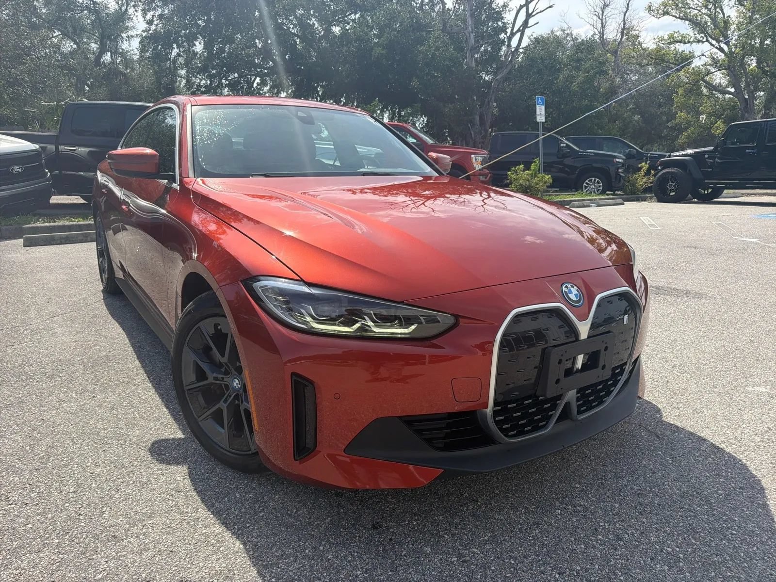 Used 2023 BMW i4 eDrive35 w/ Premium Package RWD image 7