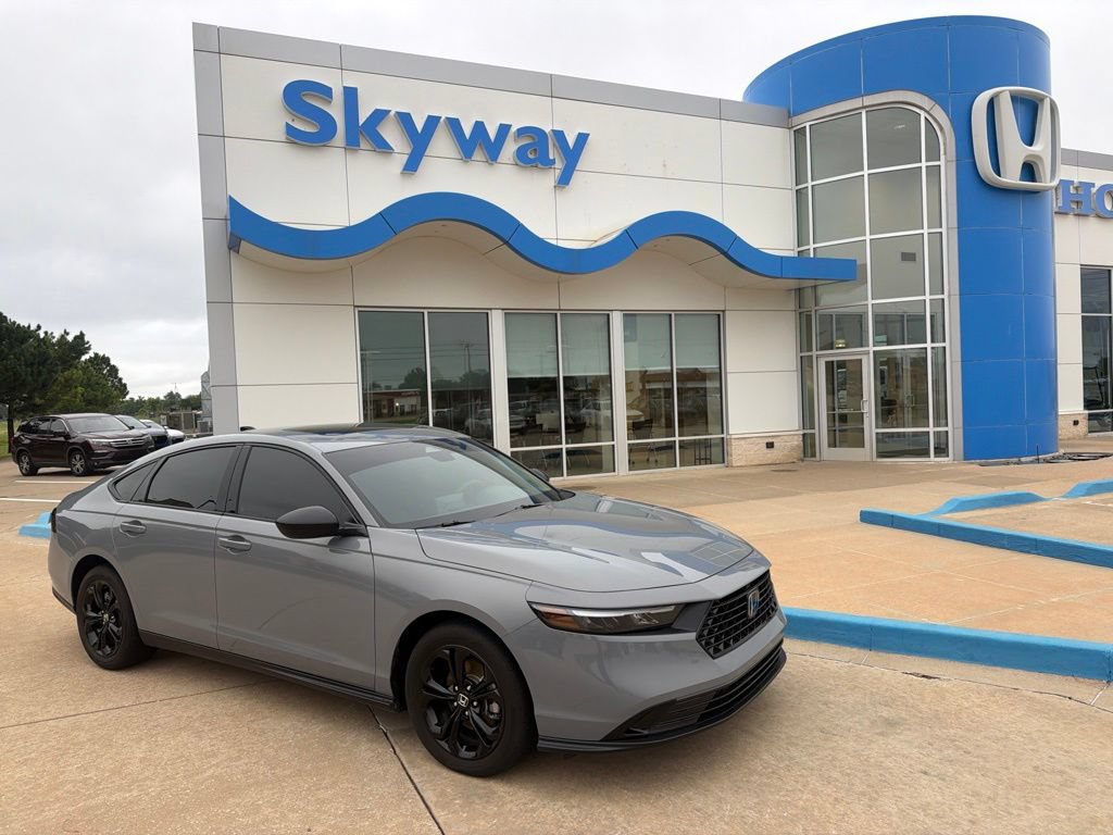 Used 2025 Honda Accord SE video 1