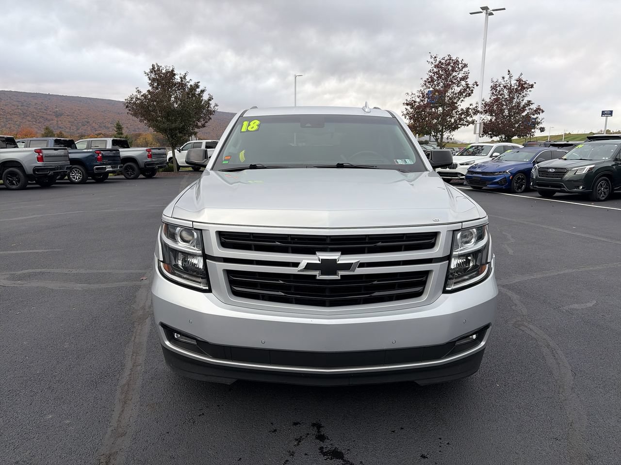 Used 2018 Chevrolet Tahoe Premier w/ RST 6.2L Performance Edition AWD/4WD image 2