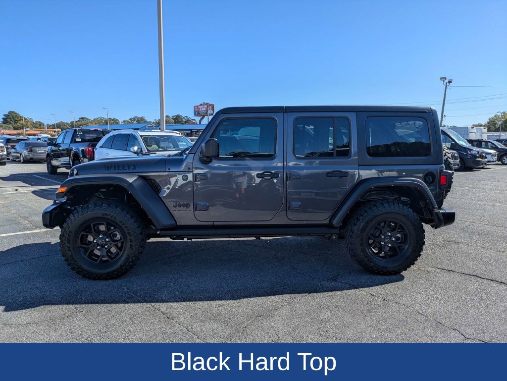 Used 2024 Jeep Wrangler Unlimited Sport AWD/4WD image 8
