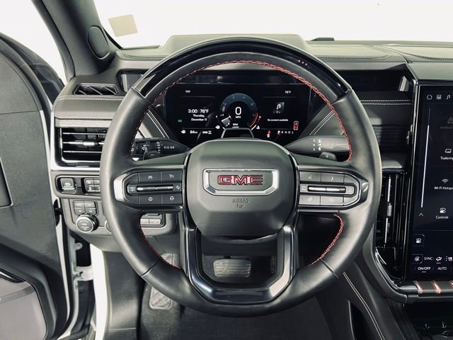 Used 2025 GMC Yukon AT4 Ultimate image 24