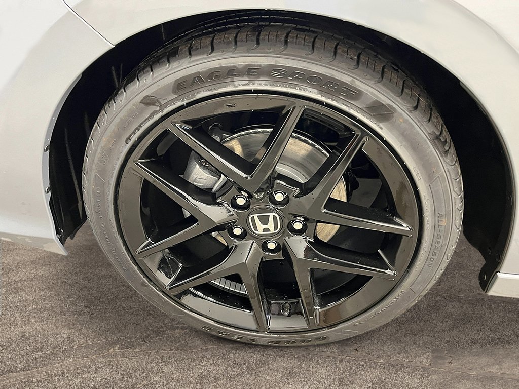 New 2026 Honda Civic Sport image 13
