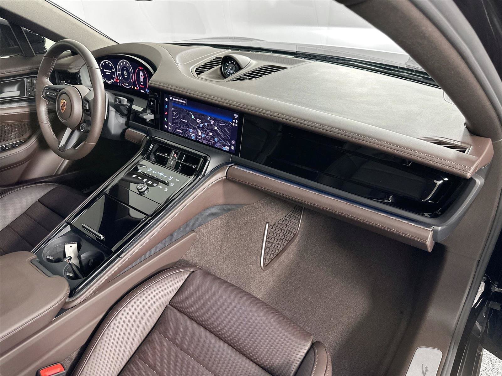 Certified 2026 Porsche Panamera 4 AWD/4WD image 29
