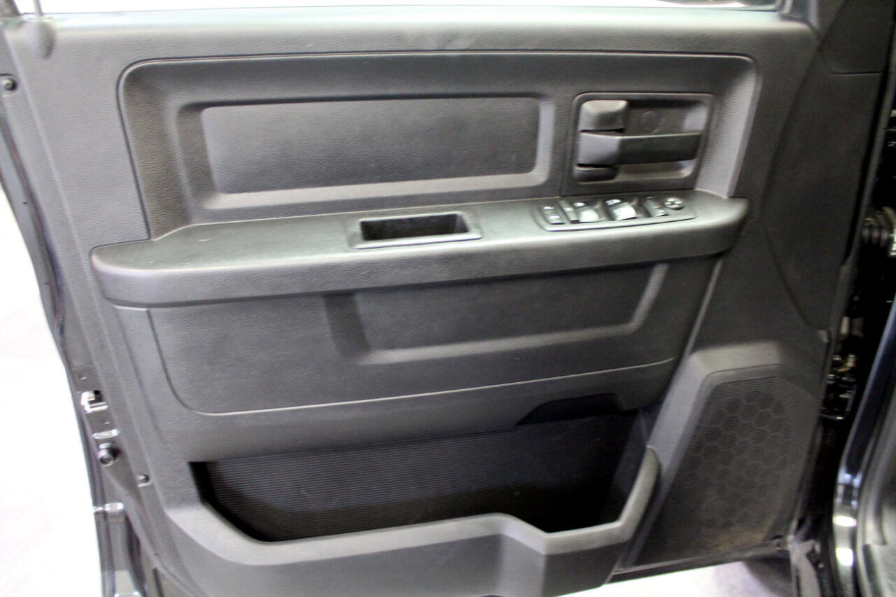 Used 2017 RAM 1500 Express image 16