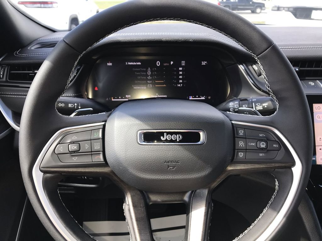 New 2026 Jeep Grand Cherokee L Limited image 14