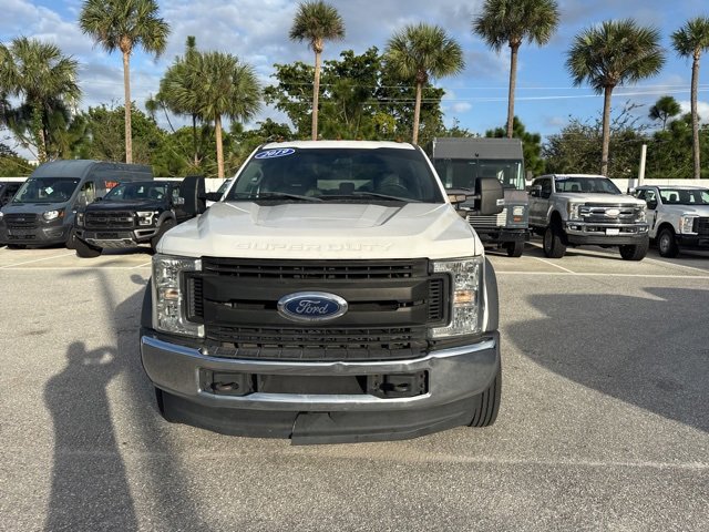 Used 2019 Ford F450 XL w/ Power Equipment Group image 5