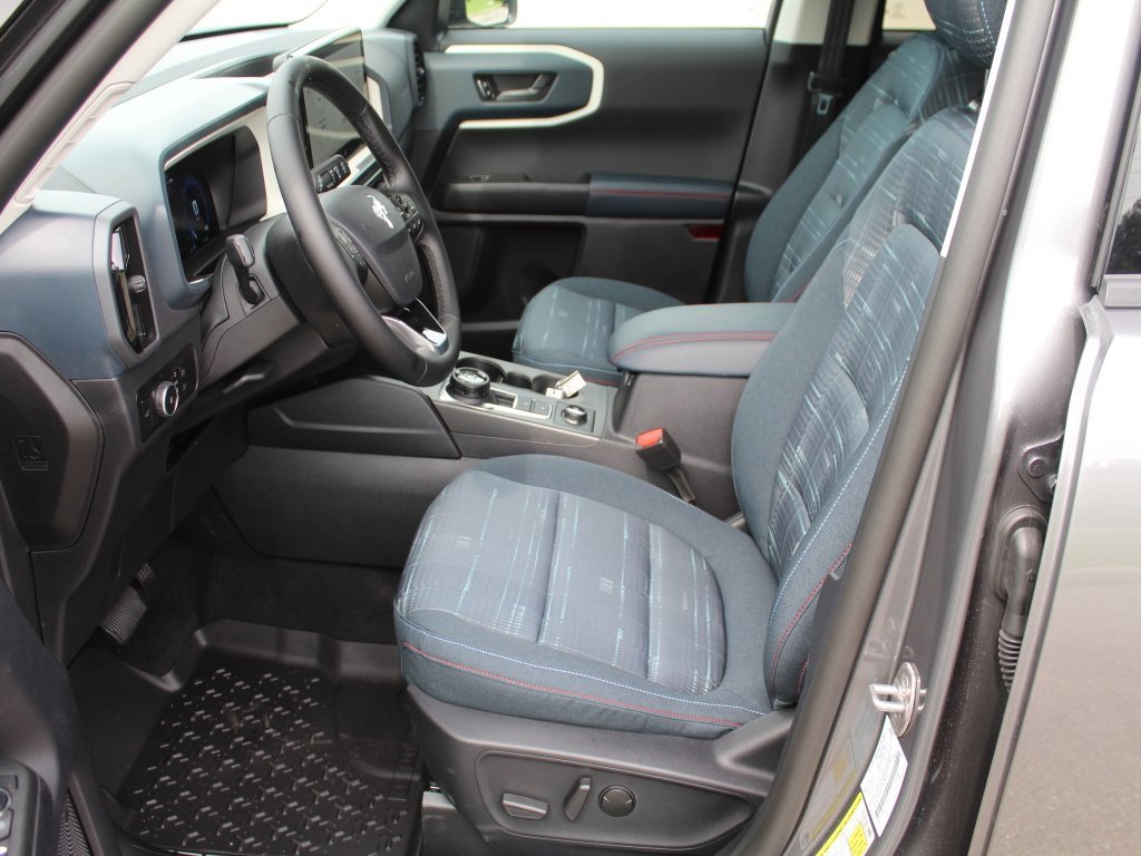 New 2025 Ford Bronco Sport Heritage w/ Convenience Package image 4