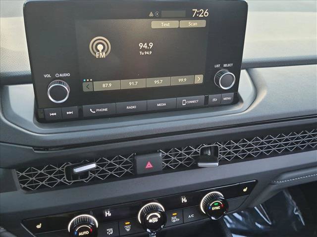 Used 2025 Honda Accord SE image 14