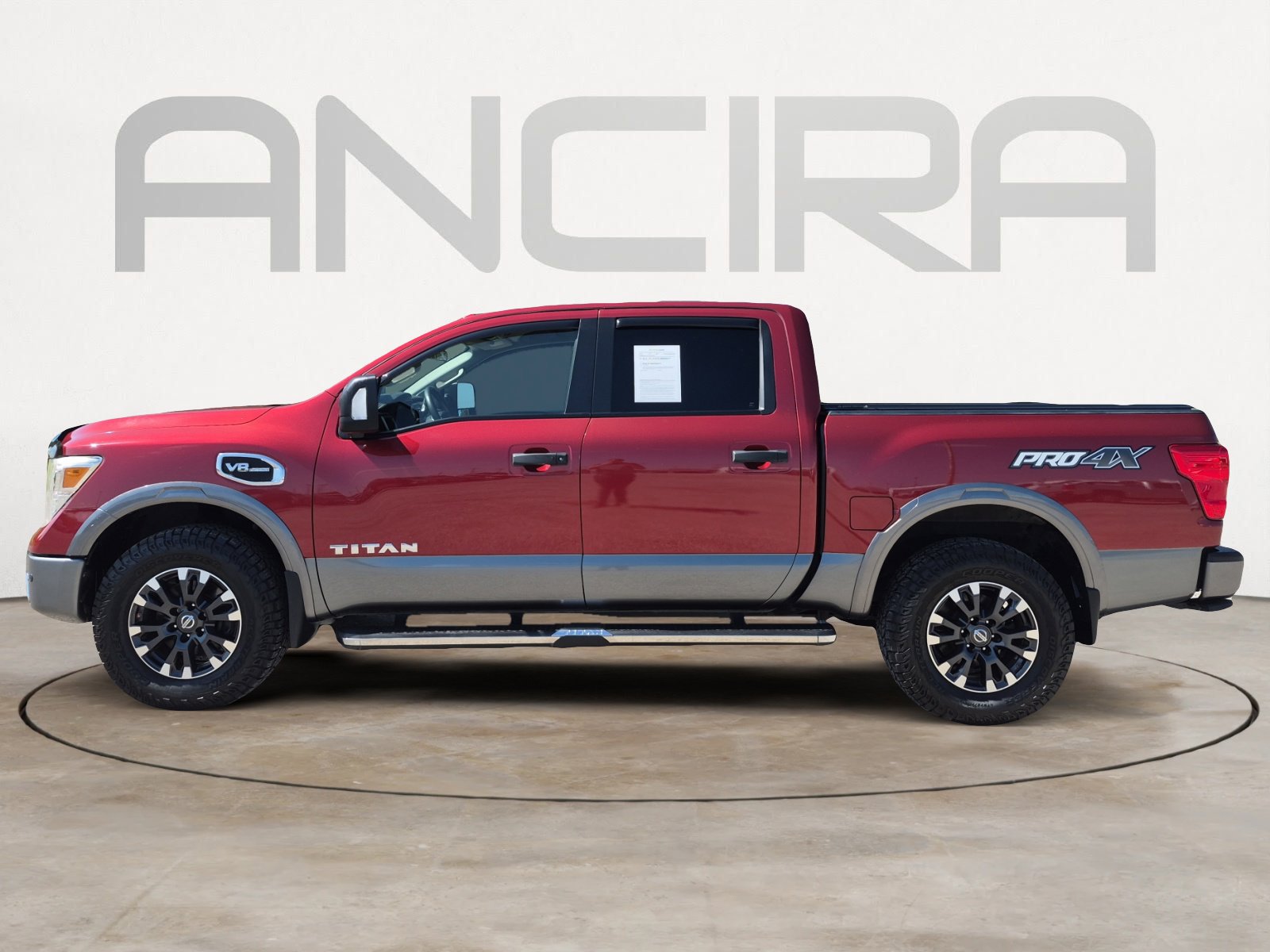 Used 2017 Nissan Titan PRO-4X AWD/4WD image 7