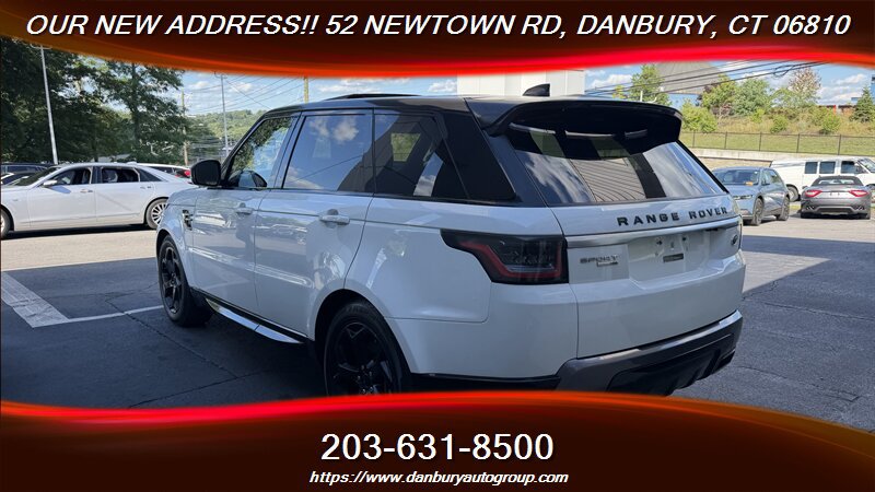 Used 2018 Land Rover Range Rover Sport HSE AWD/4WD image 3